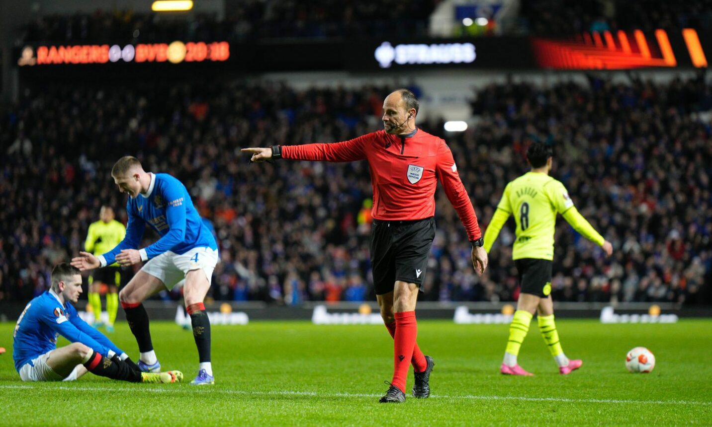 Az V Dundee United Referee Named As Antonio Mateu Lahoz