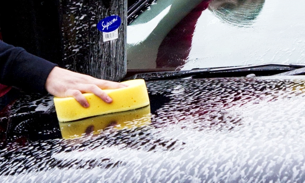 Forfar funeral parlour car wash hailed a success