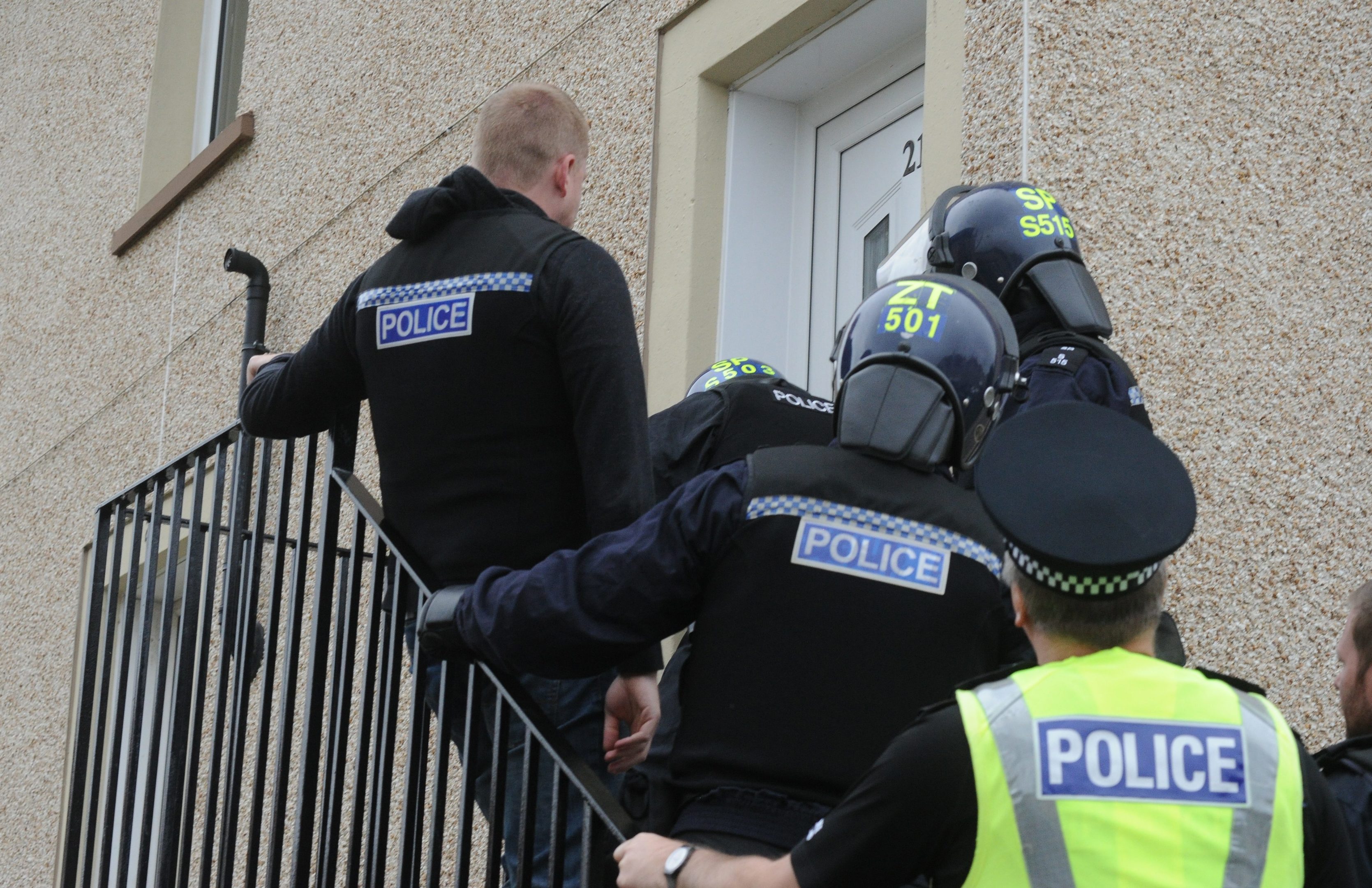 four-arrested-in-fife-drugs-raids-following-tip-offs-from-public