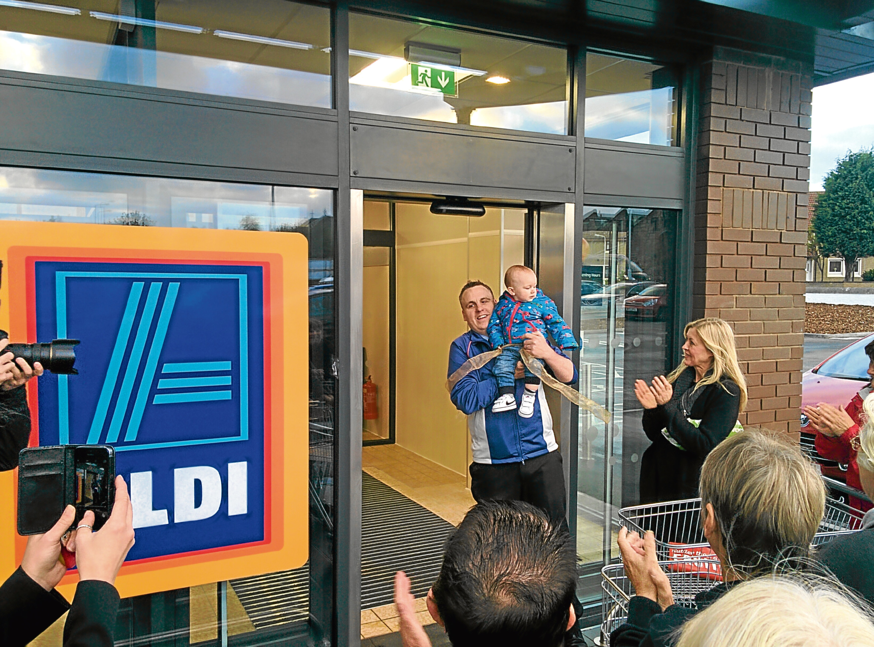 Big day for wee Harvey as toddler unveils major Kirkcaldy Aldi revamp