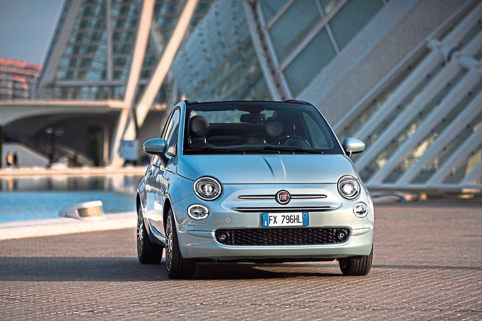 Fiat brings out mild hybrid city cars - 500 and Panda