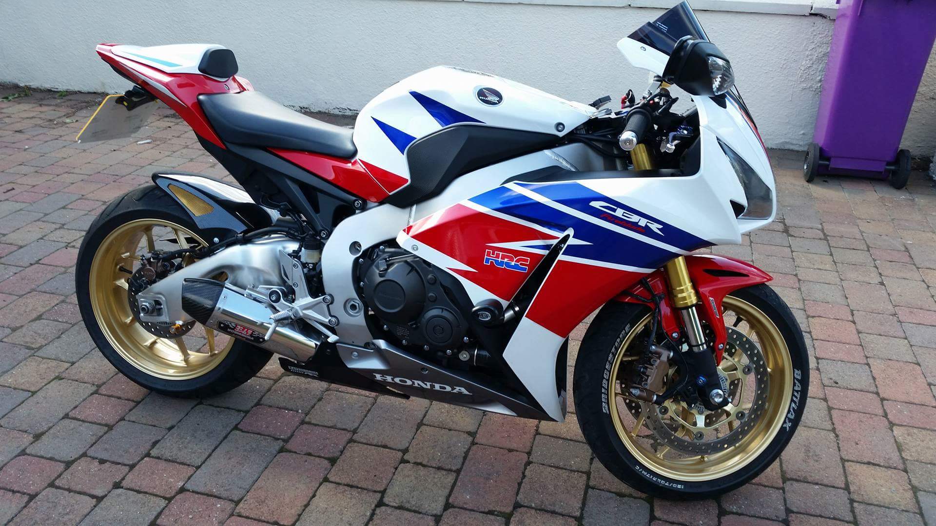 Modified motorbikes stolen during Carnoustie break-in