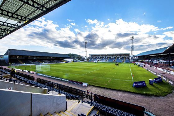 Dundee Fans Relocated To Main Stand Due To Water Supply Issues The