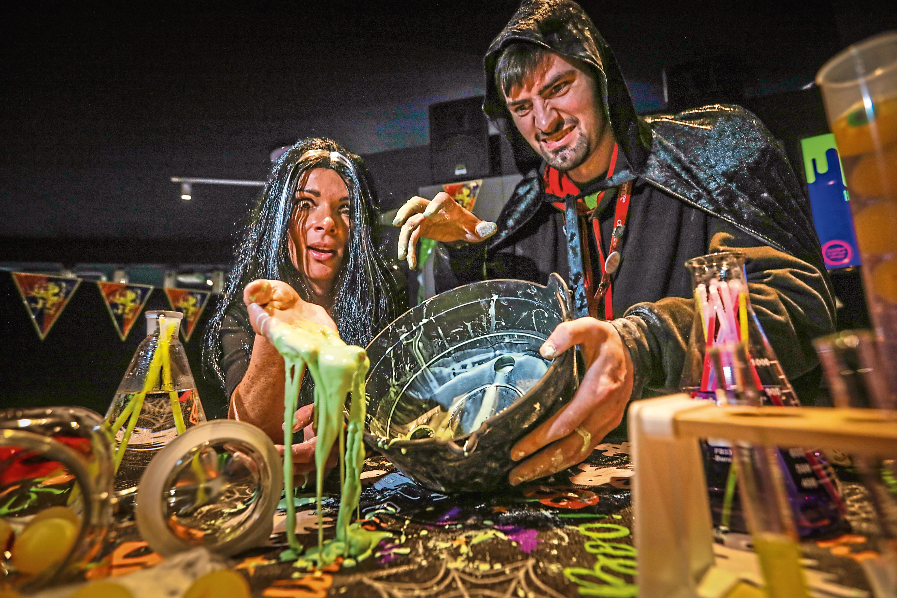 VIDEO Get stuck into some horrible Halloween experiments at Dundee