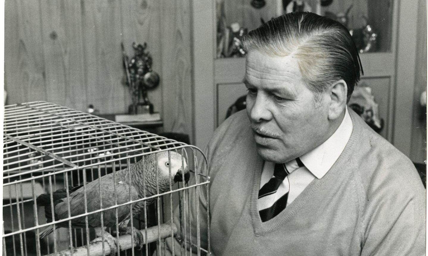 Jockie Smith Legendary Dundee pet shop owner with monkeys for sale