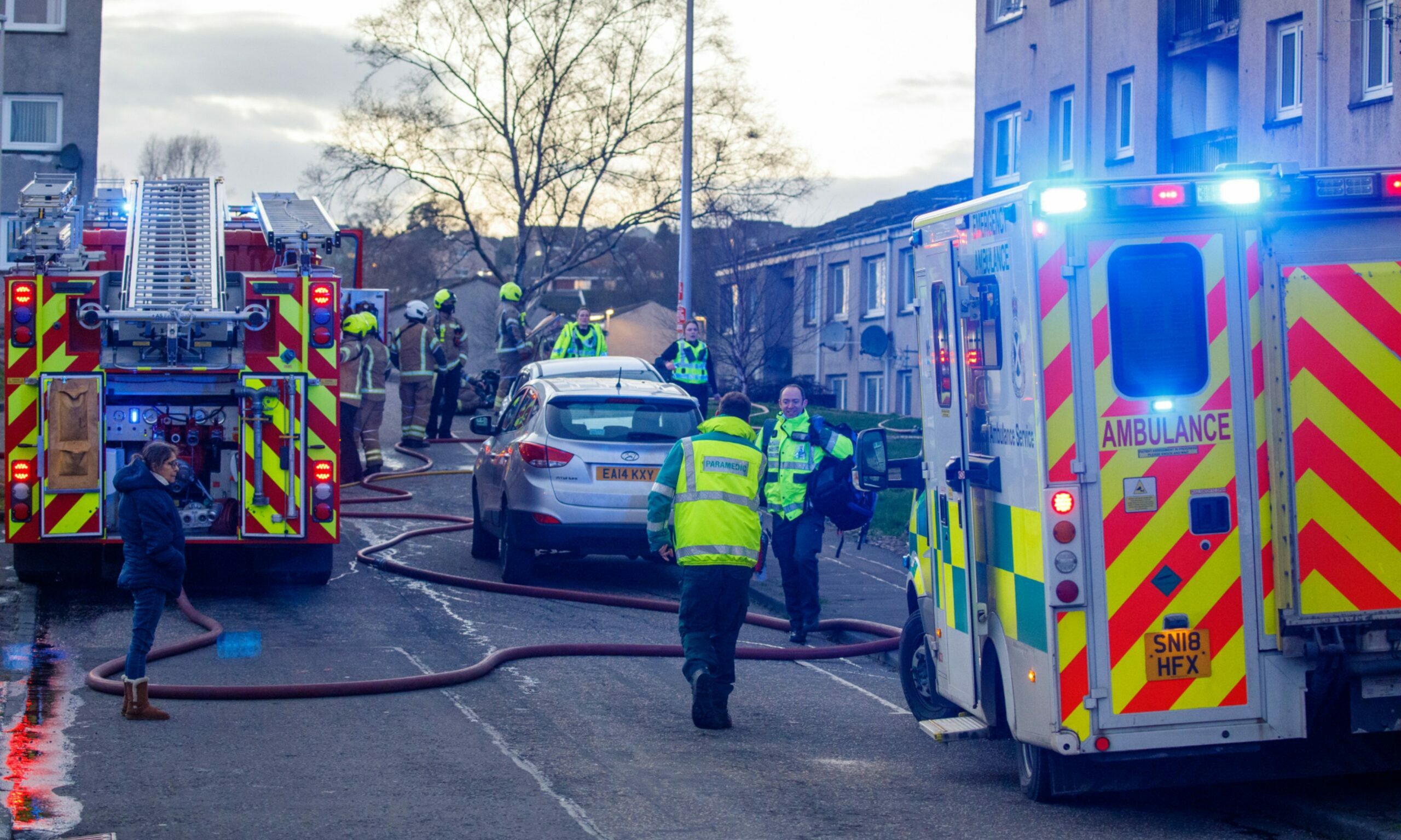 Residents evacuated during fire at Dunfermline flats