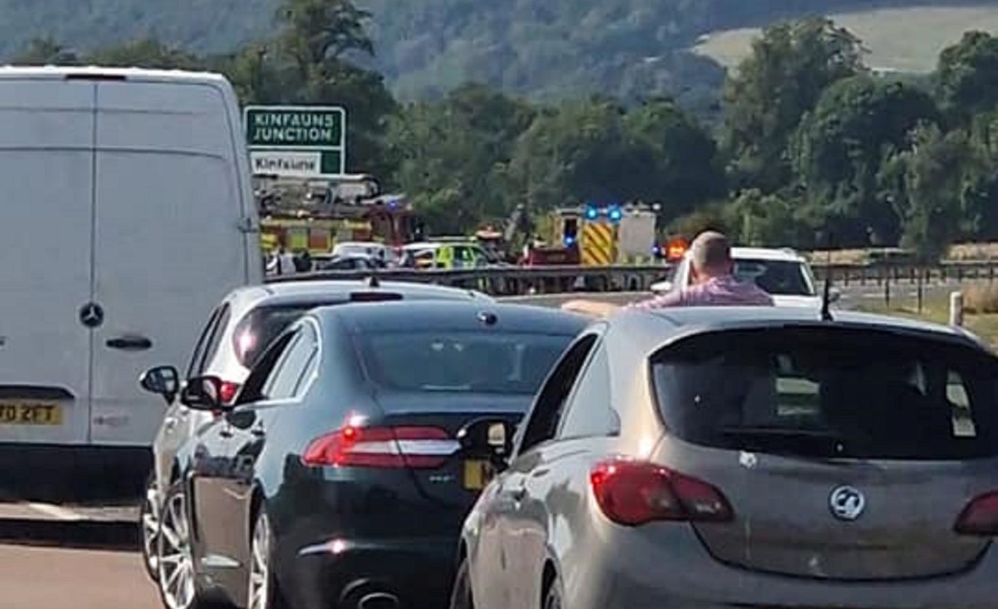 A90 reopens after two car crash forced closure between Perth and