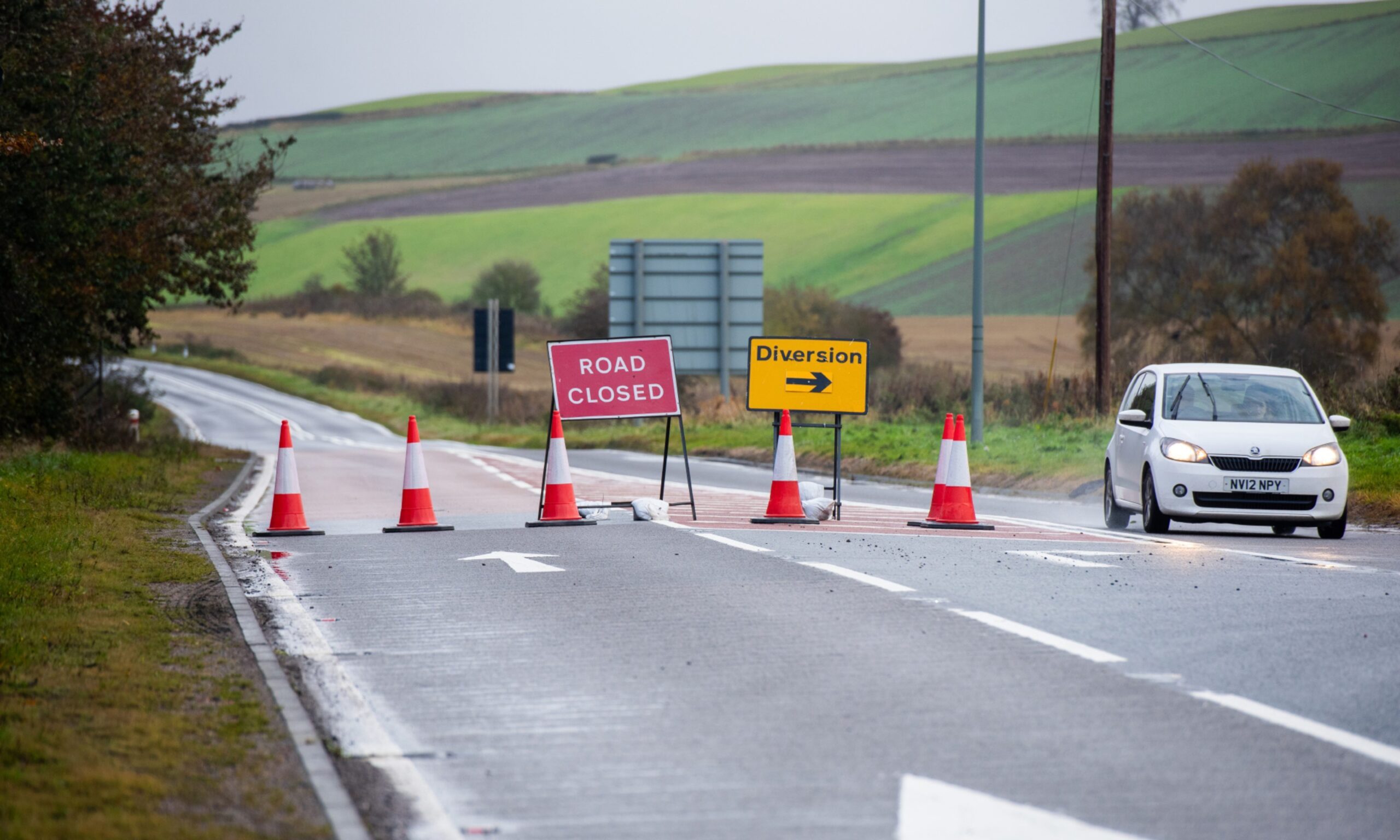 A92 in north east Fife reopens after being flooded again