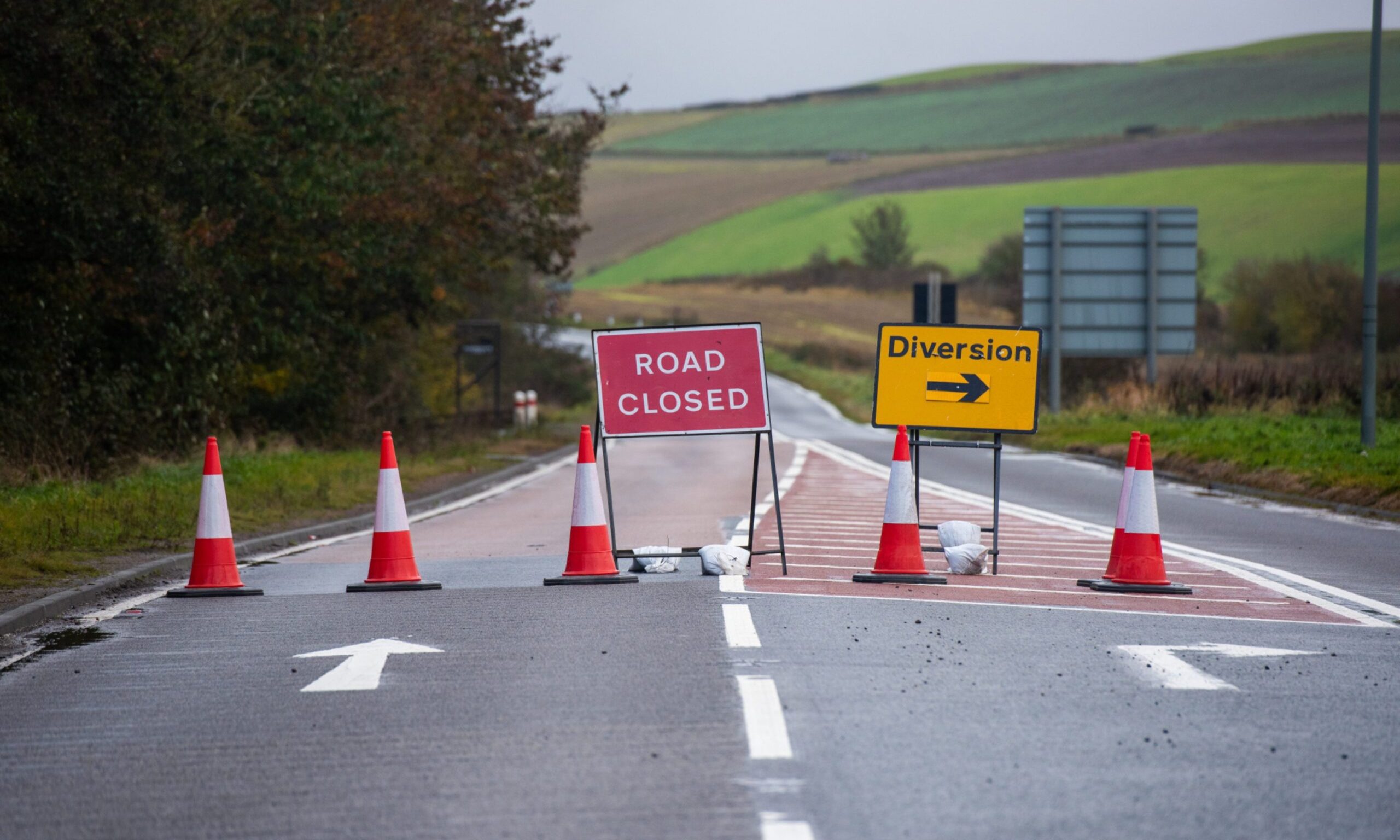 A92 shut in north east Fife as roads across kingdom hit by flooding