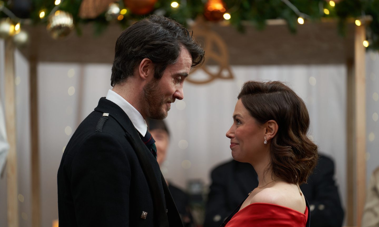 'Cheesy' Christmas in Scotland film shot in Fife gets positive response