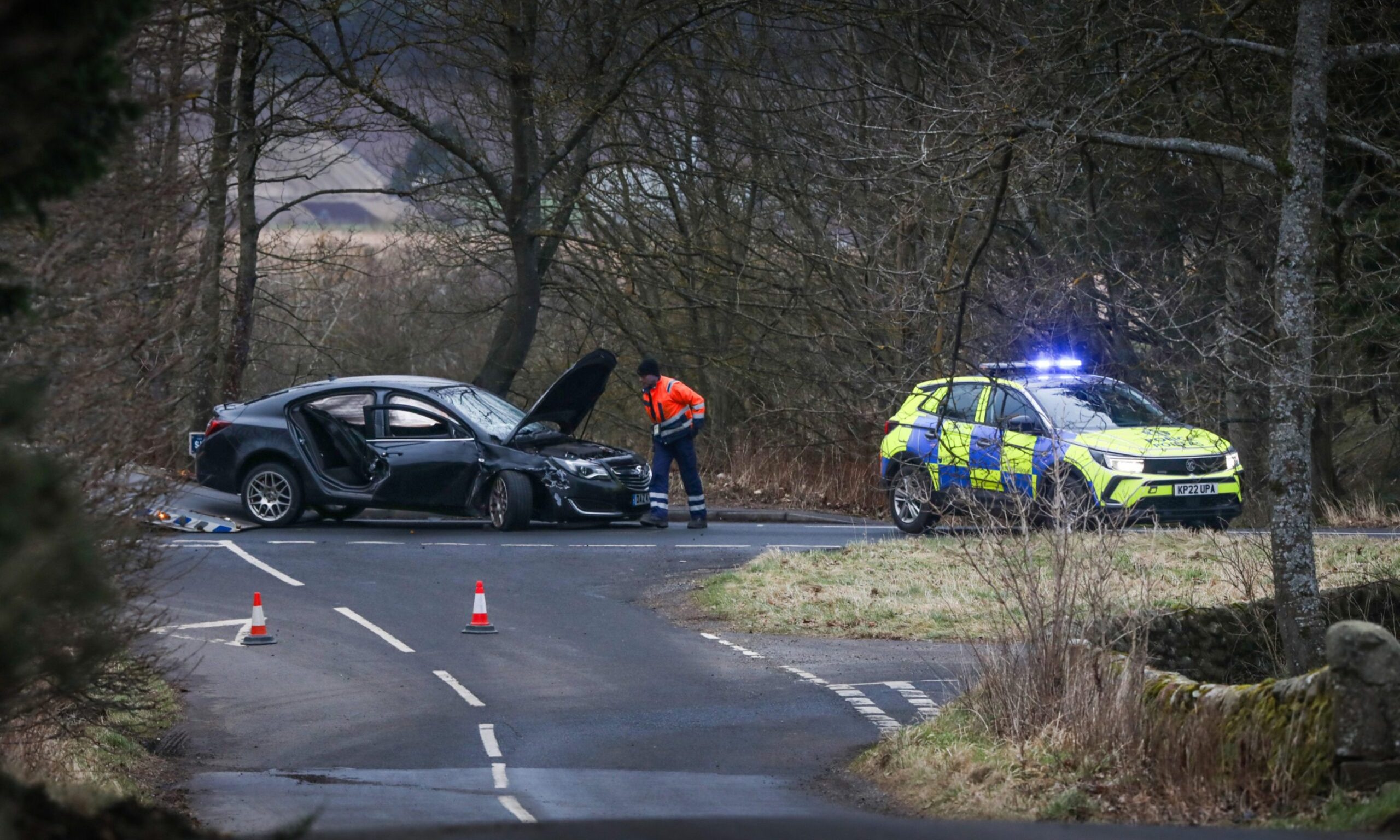 Person in hospital after two vehicle crash near Forfar Golf Club