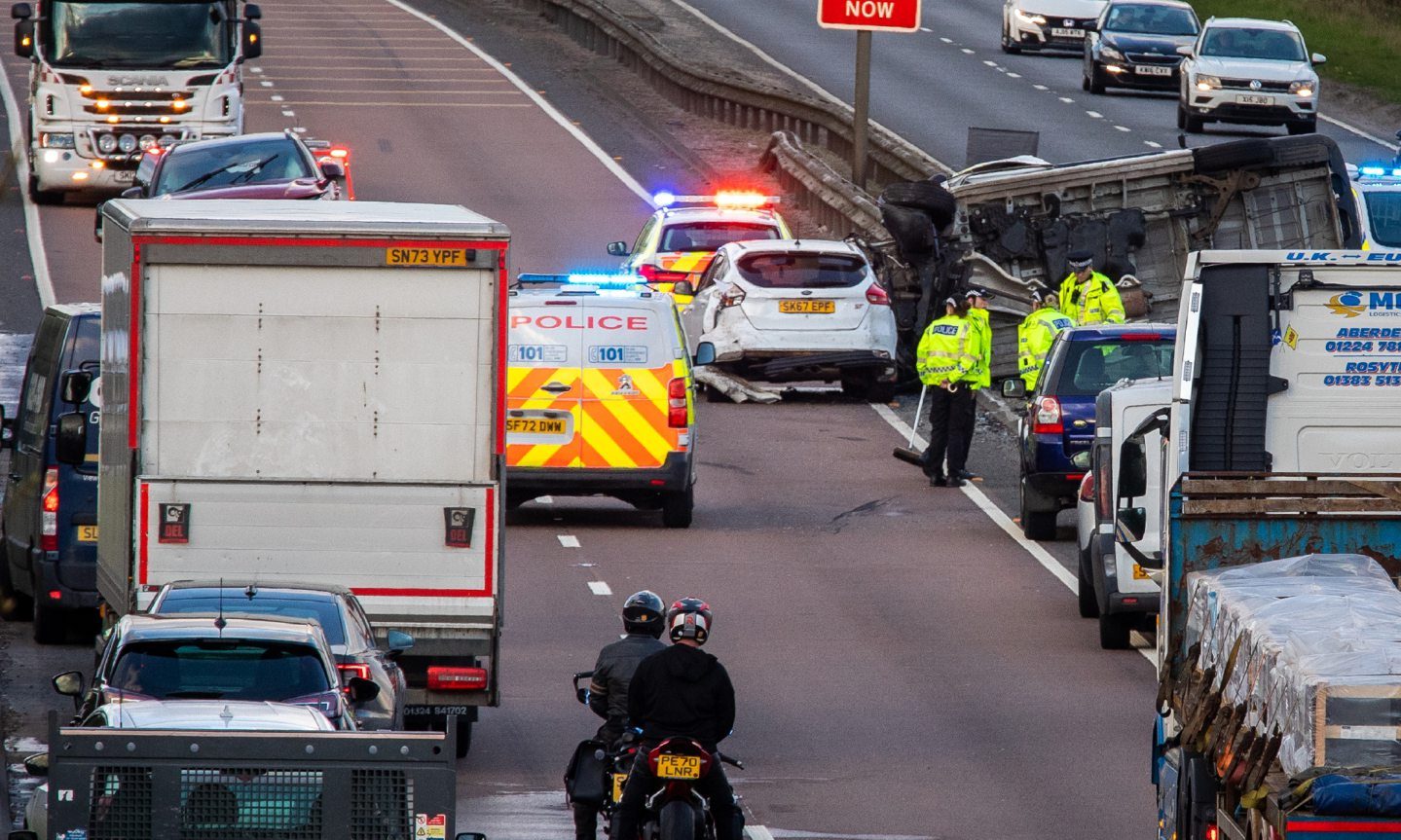 Woman, 39, taken to hospital after five-vehicle crash on A92 near Kirkcaldy