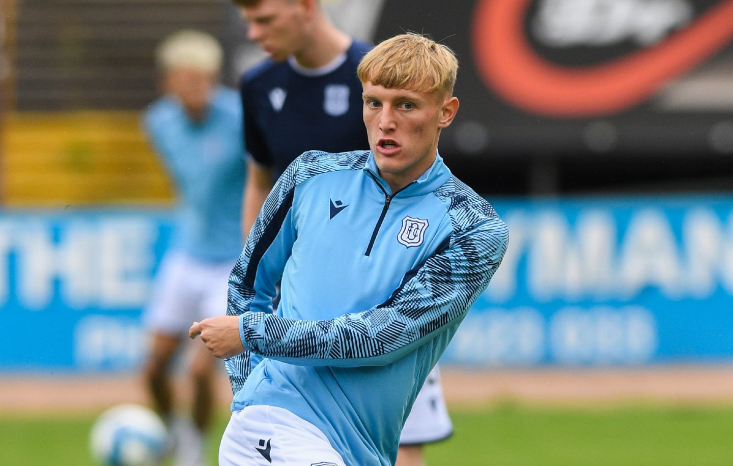 Max Anderson leaves Dundee for English League One side