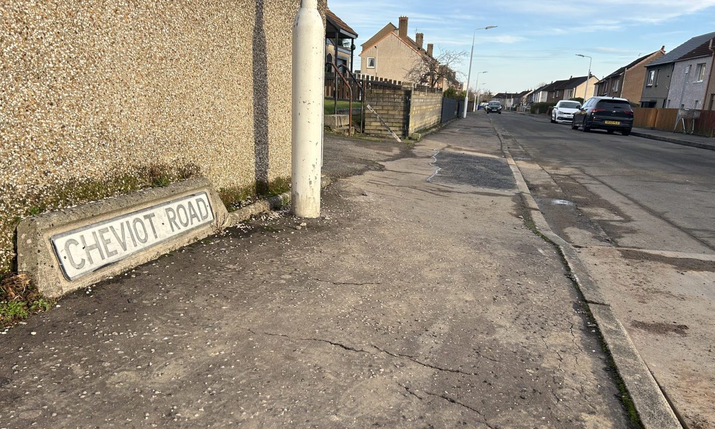 Woman, 20, taken to hospital as police probe Kirkcaldy stabbing