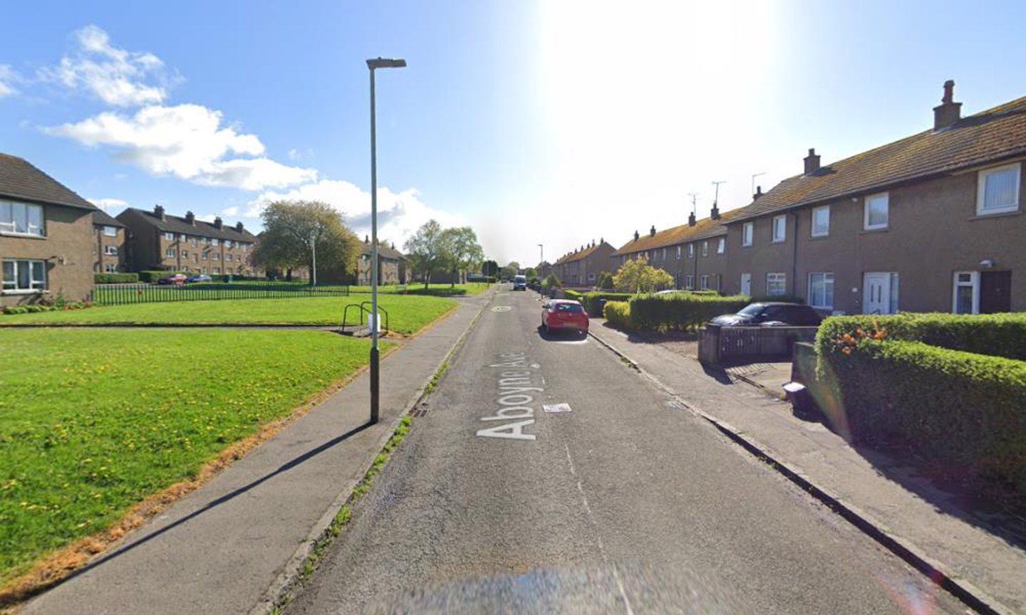 Man, 19, charged over ‘thefts, fraud & fireraising’ in Dundee & Fife