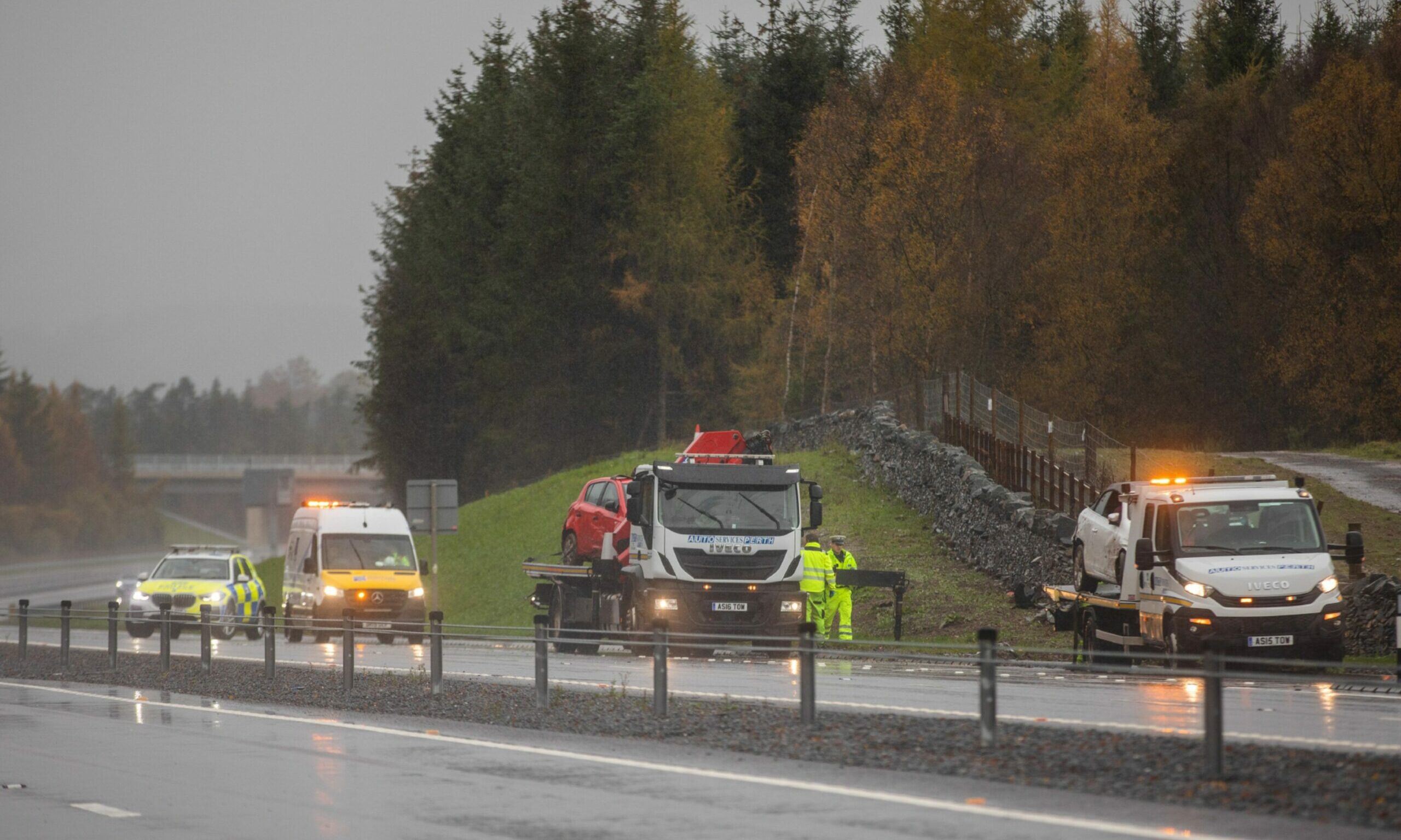 A9 reopens after several crashes cause traffic disruption